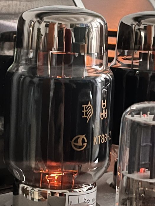 Kt 88 Shuguang Treasure Z lampy elektronowe (nowa wygrzewana)