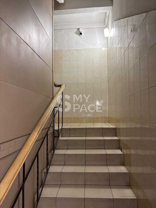 БЕЗ КОМІСІЇ Продаж 3-к квартири вул.Антонова 43 Солом'янський район