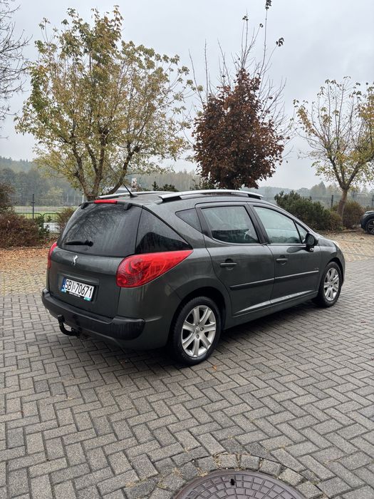 Peugeot 207SW kombi/ 2009r/Hak Klimatyzacja/Dobry stan 1.4 benyzna