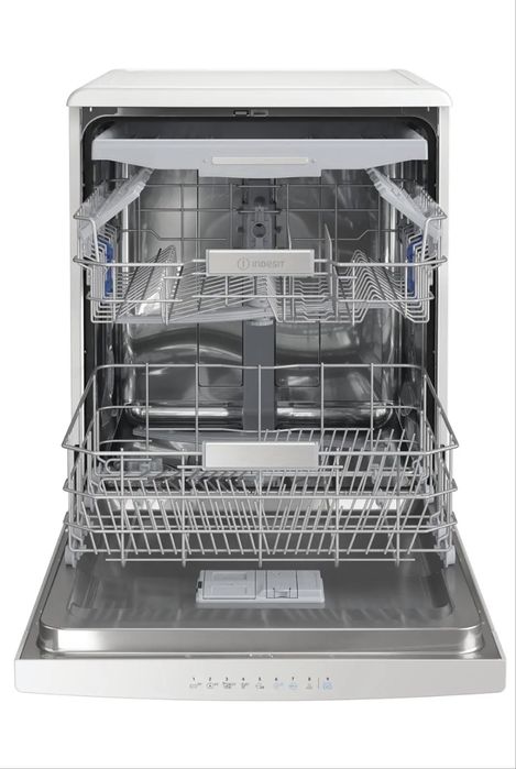 Máquina Lavar Louça INDESIT
