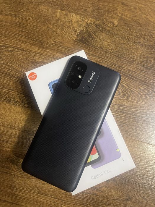 Телефон Xiaomi 12 C