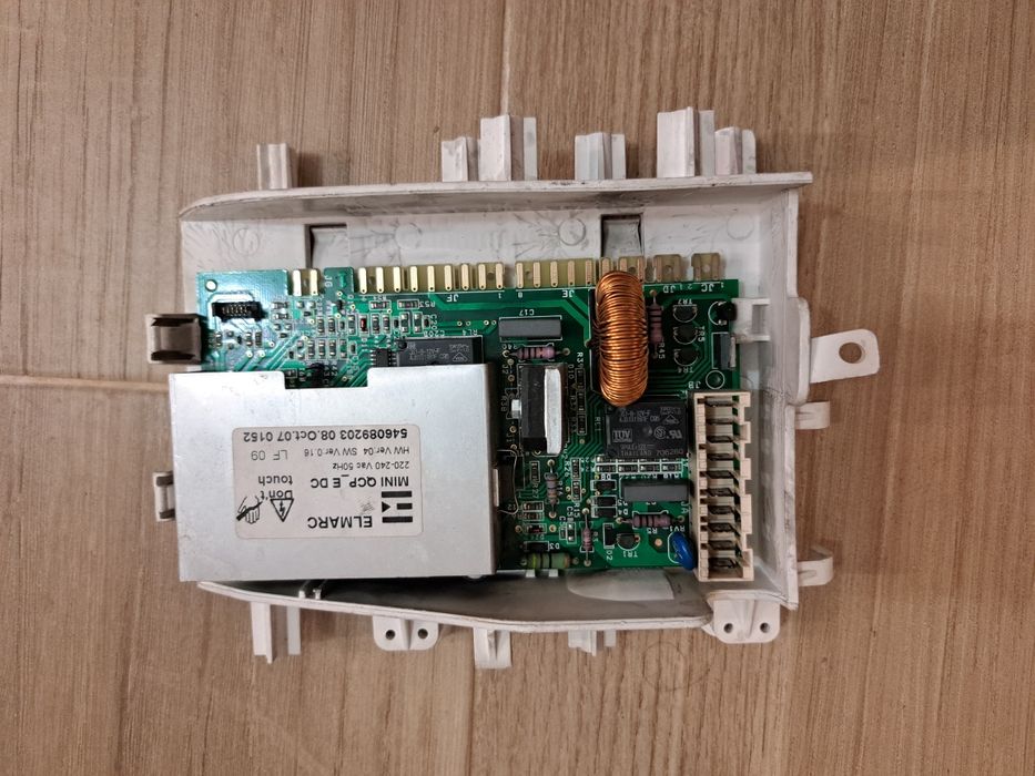 Módulo electrónico Whirlpool AWZ 614E