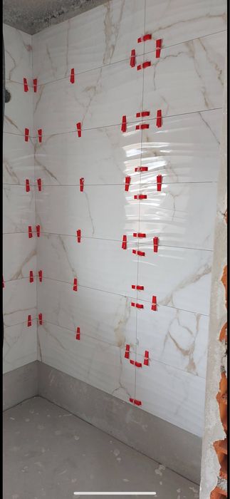 Ladrilhador e pedreiro para pequenos  reparos