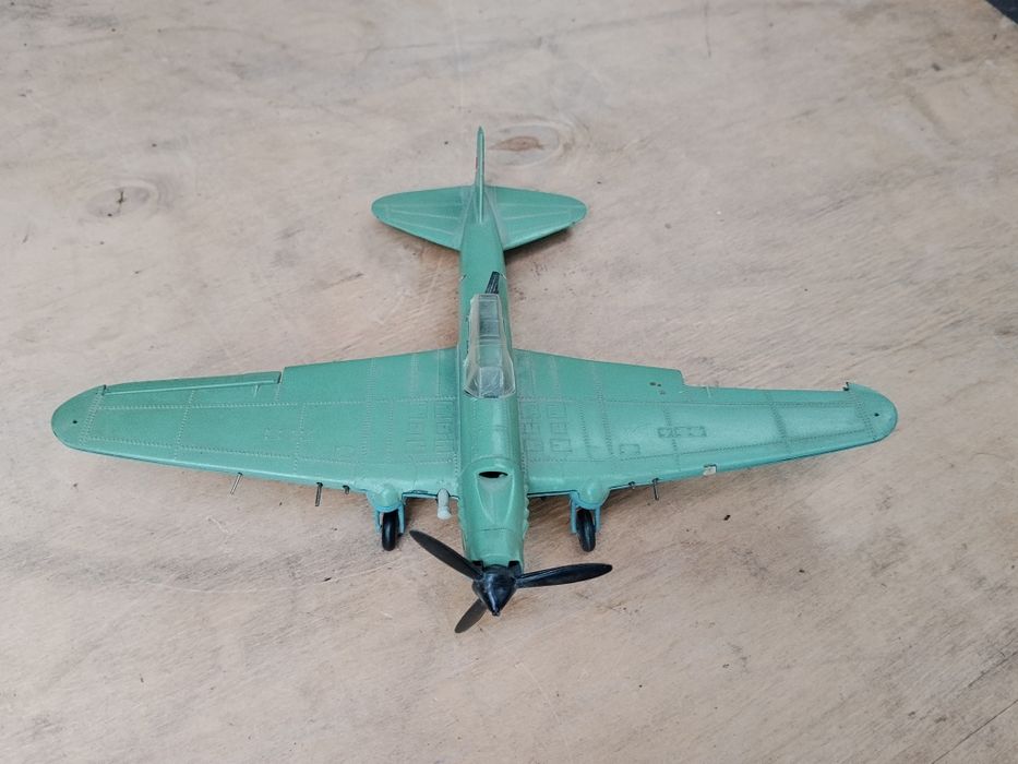 штурмовик Ил -2 металл СССР 1/72