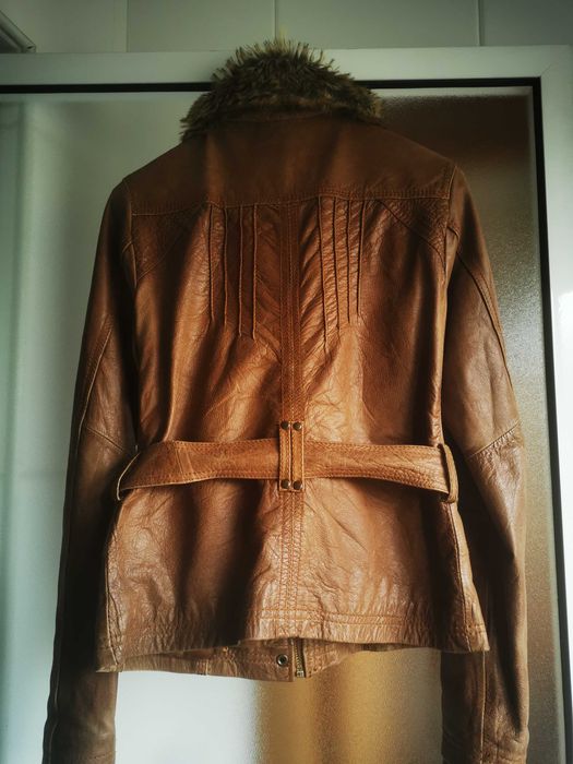 Casaco em pele genuina senhora S