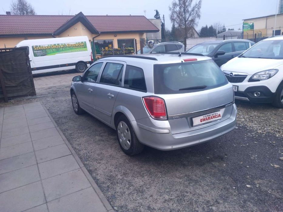 OPEL ASTRA H 1600 benzyna  super stan