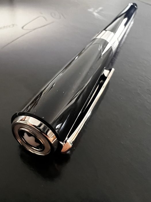Montblanc Marlene Dietrich Special Edition – Esferográfica Original – com caixa e garantia
