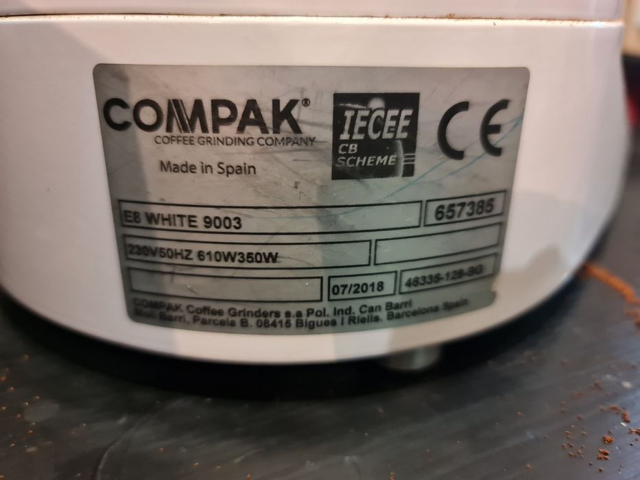 Кавомолка Compak E8