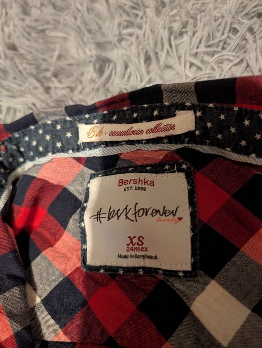 Koszulka Bershka XS  idealny stan