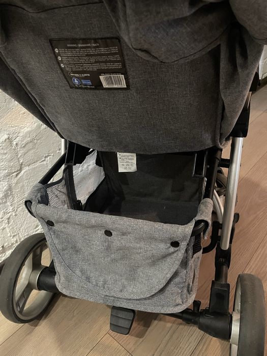 Прогулочна коляска - ідеальний стан!