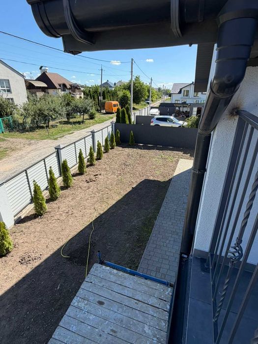 Продаж БЕЗ комісії! Котедж з ремонтом в с. Вислобоки