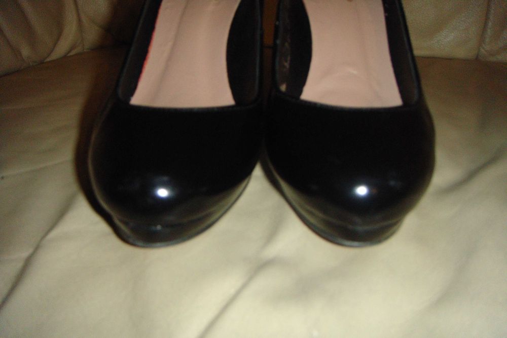 VENEZIA czółenka szpilki buty damskie czarne skóra nat. 38