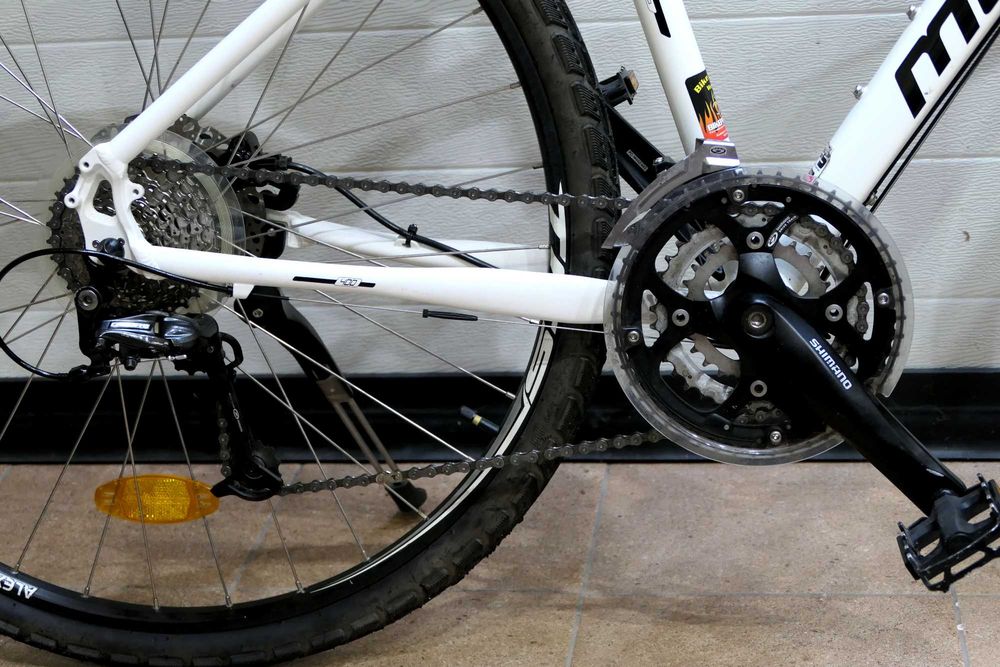 ROWER CROSSOWY MERIDA, koła 28", hamulce tarczowe hydrauliczne, FULL SHIMANO DEORE, 3x9