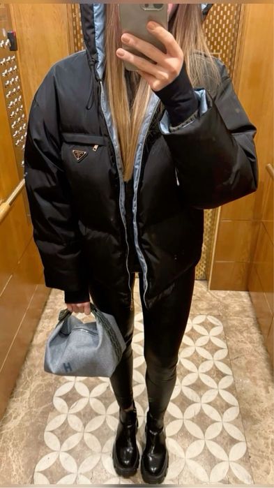 Куртка Prada 38 р (бу)