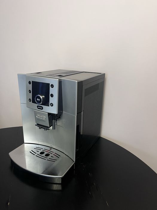 Ekspres do kawy Delonghi