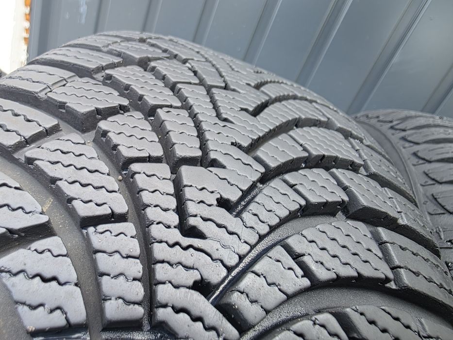 Opony Zima Goodyear 205/55/16 Komplet Ładne