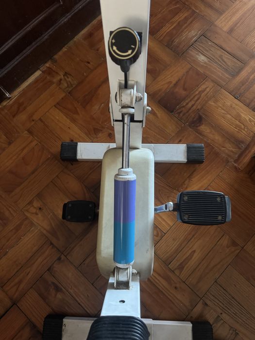 Conjunto de aparelhos de desporto