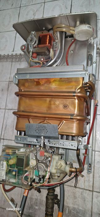 Esquentador Junkers ventilado