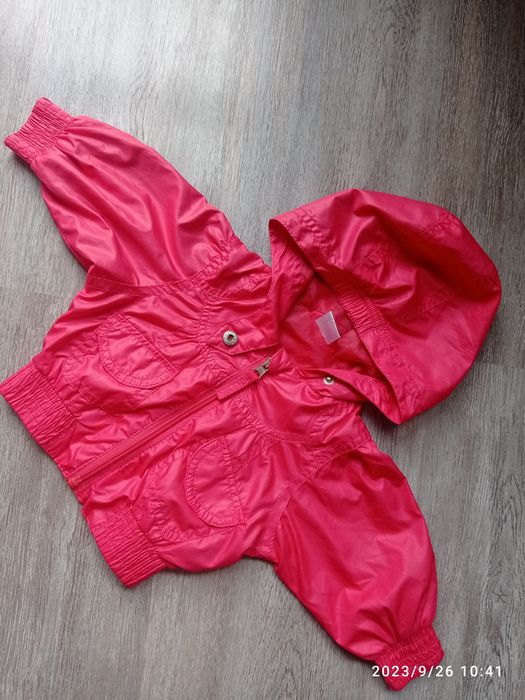 Kurtka przeciwdeszczowa / przeciwwiatrowa