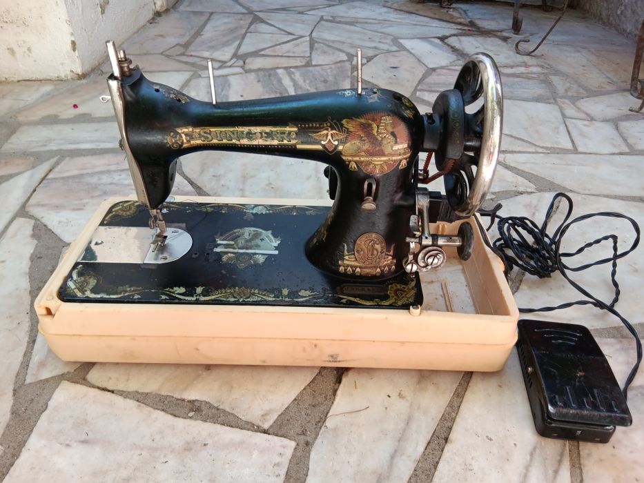 Máquina costura Singer