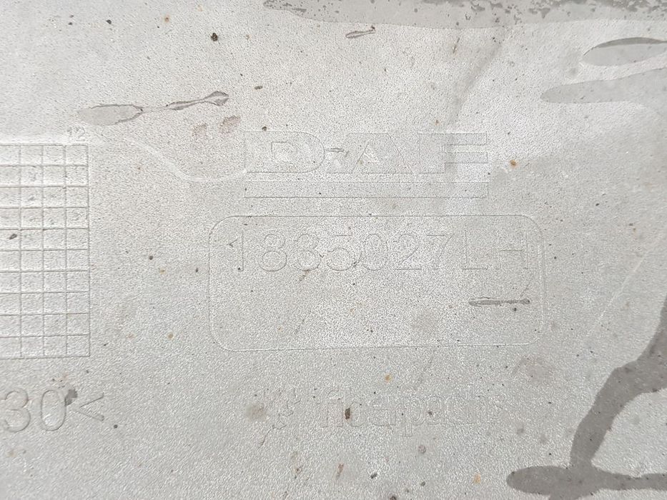 przedłużenie stopnicy kabiny nadkole lewe daf xf 106 euro 6 1835027