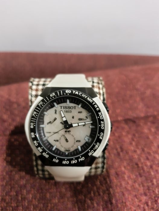Годинник Tissot Chronograph G10
