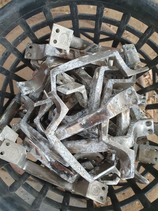 Ручки дверные с дефектом