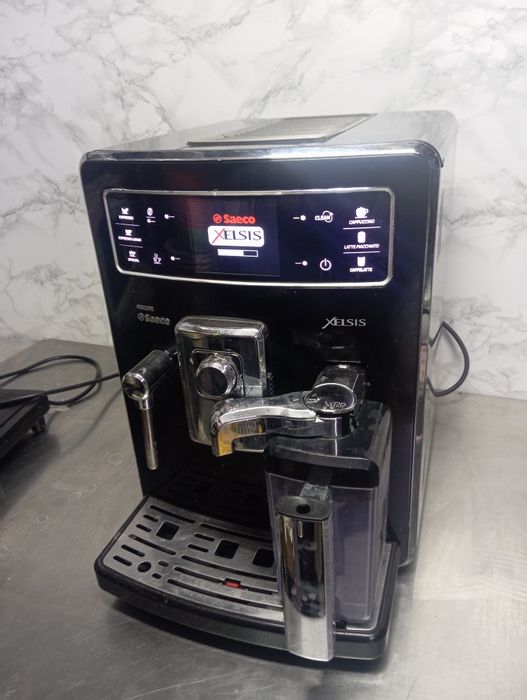 Кофемашина итальянская Saeco