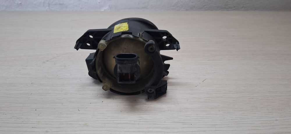 Halogen Mercedes W204 2.2