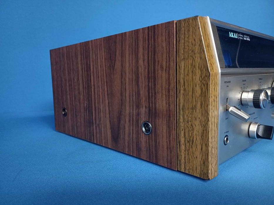 receiver AKAI AA-910