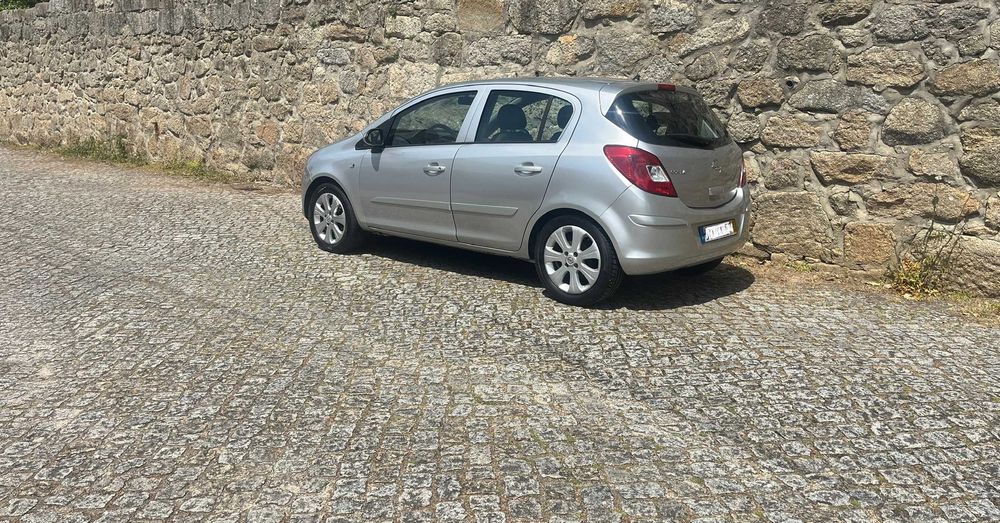 Opel Corsa 1.3 cdti Enjoy