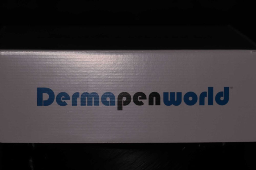 Dermapen 4 Equipamento e Cosmética