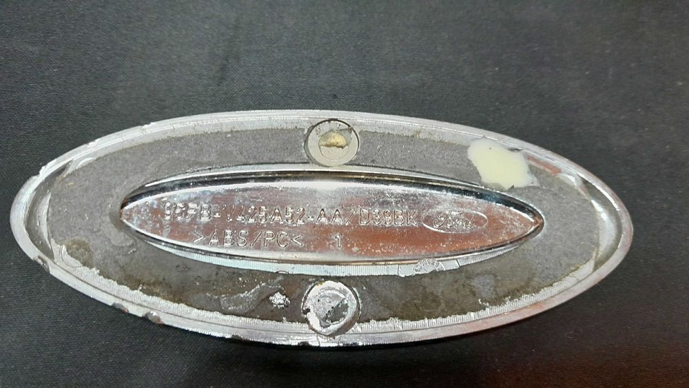 Emblemat Logo Tył FORD Mondeo MK3 2004r.