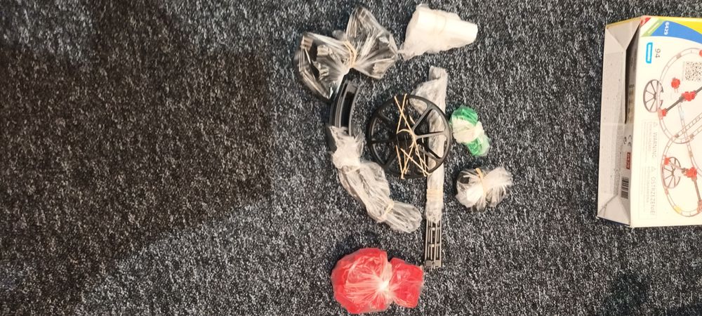 Zabawkowy roller coaster