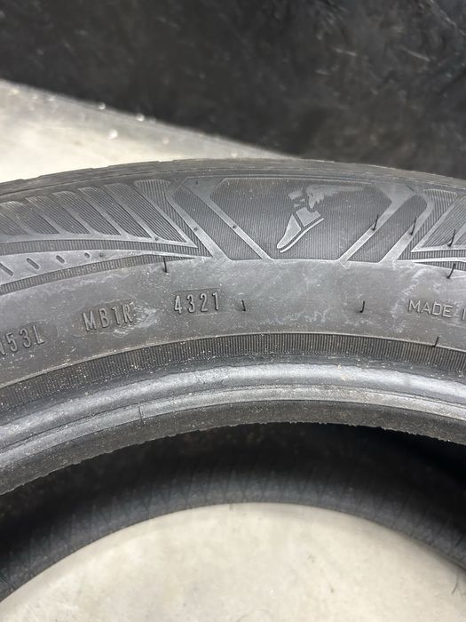 4x 235/55R18 100V GOODYEAR VECTOR 4SEASONS GEN-3 opony wielosezon M+S 3PMSF