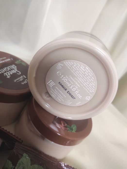 Універсальний крем для обличчя та тіла Oriflame з оліюєю какао та м'яти
