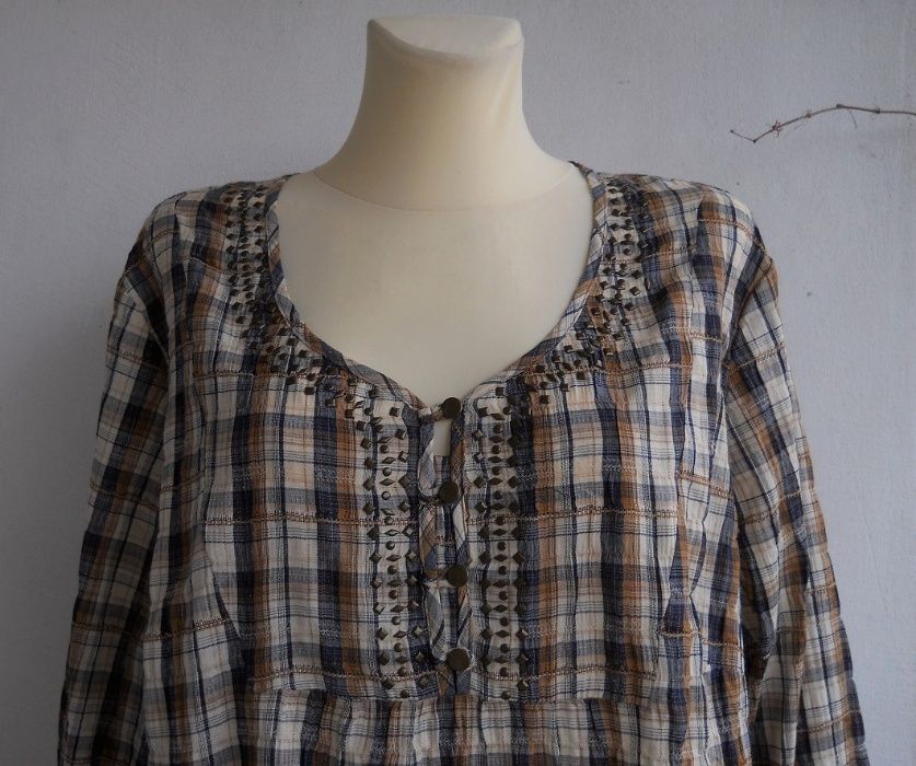 MiaModa Fajna Bluzeczka w Kratę Zdobiony przód DUŻA r.50