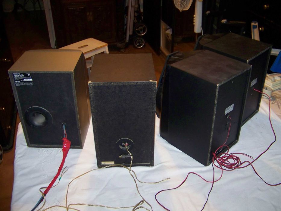 colunas sanyo 150 W, panasonic 100 W, par de colunas sony