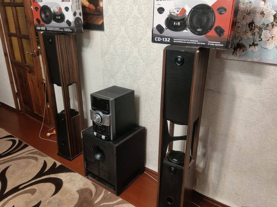 Усилитиль pioneer и колонки grundig