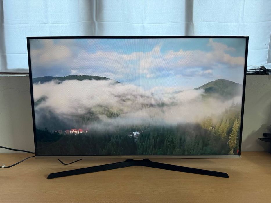 Телевізор Samsung – 40”, Full HD, без Smart TV
