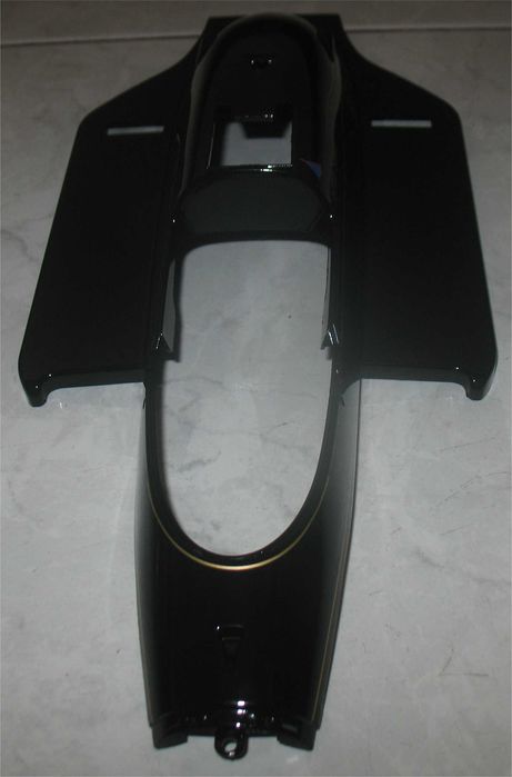 Ayrton Senna- Cobertura motor/chassis do Lotus Renault 97T -Escala 1/8