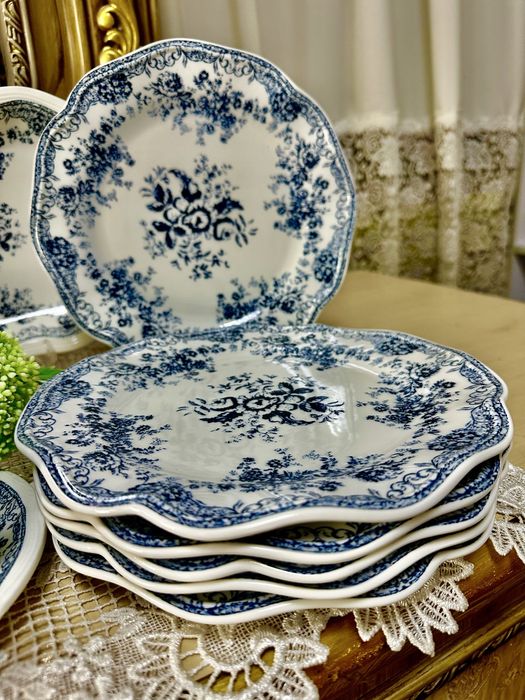 Чайно столовий сервіз