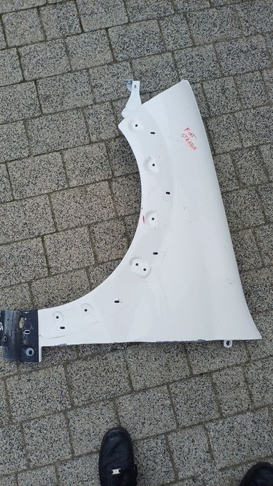 Błotnik przedni lewy fiat strada