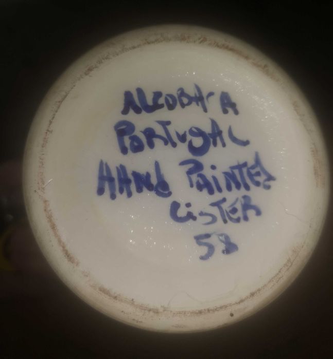 Pote pintado à mão