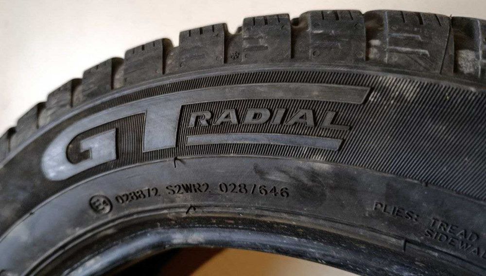 Пара шин б/у 185/60R15 84T GT Radial Winter PRO2