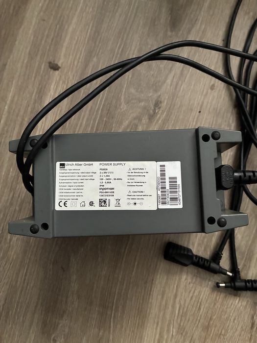 Alber e-motion PS3025 ładowarka do kół wózków inwalidzkich