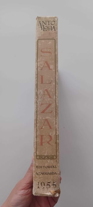 Livro Antologia de Salazar