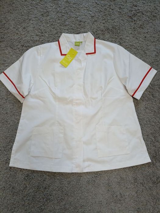 Продам фирменные медицинские костюмы, халаты. Есть также отдельно кофт