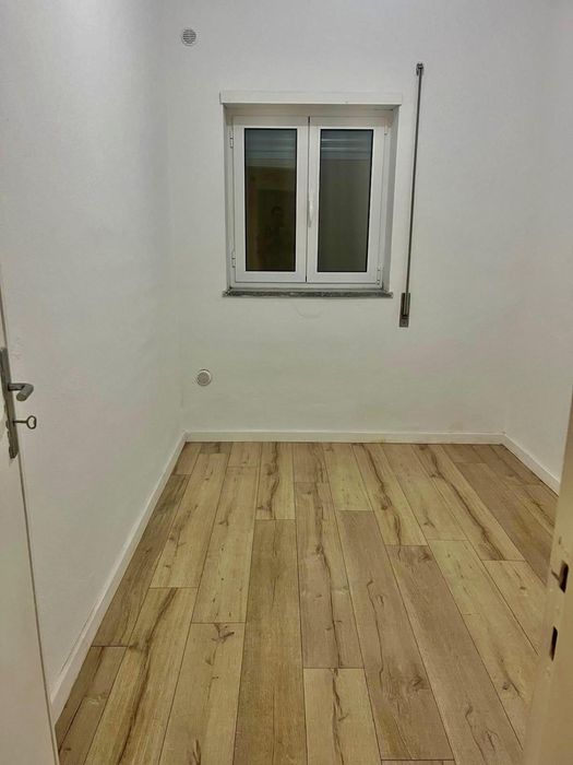 T3 para Arrendamento em Sangalhos  Aveiro