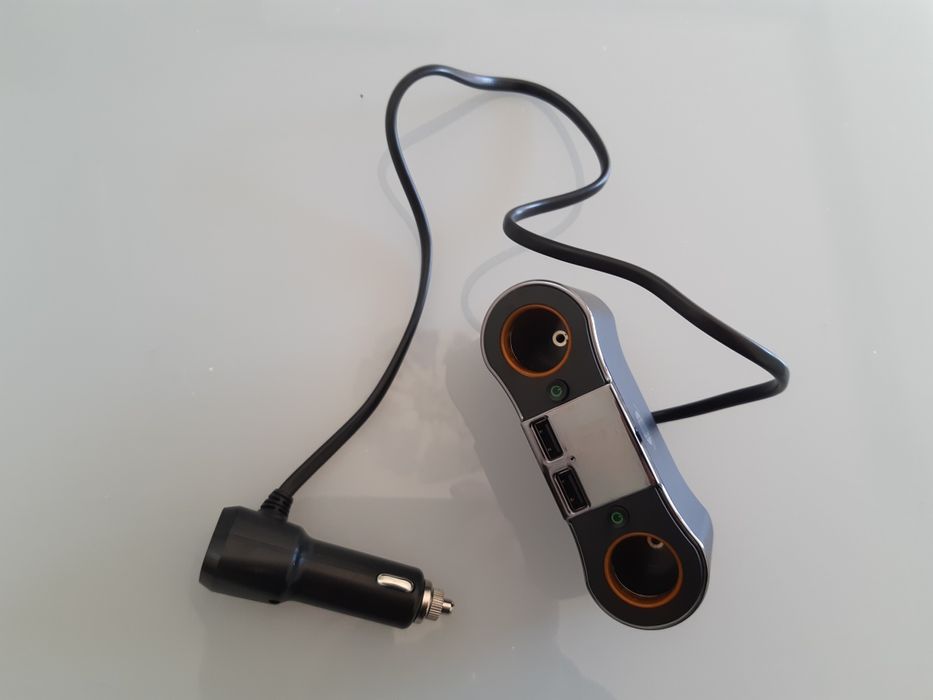 Isqueiro 12v ou 24v duplo